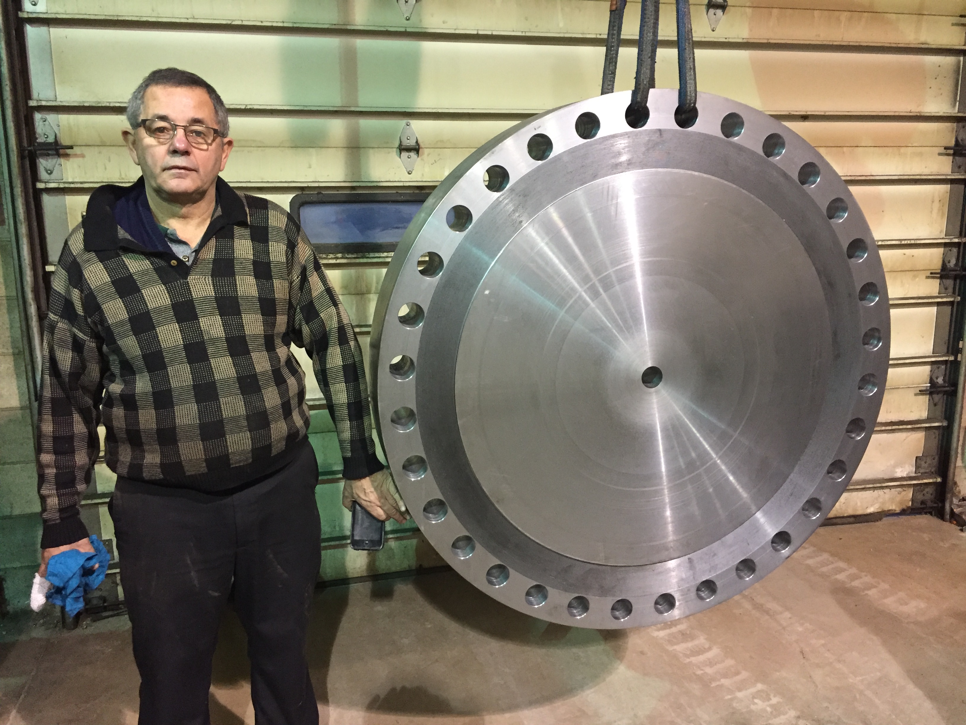 Heavy precision machining floor